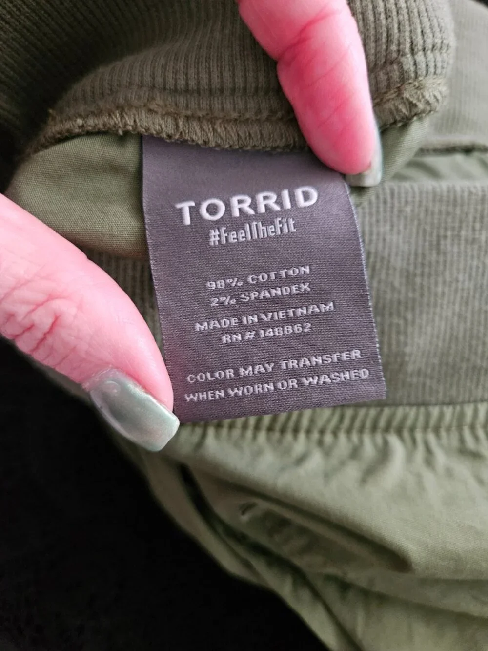 Torrid Olive Pull-On Convertible Poplin Crop Pant (3X)